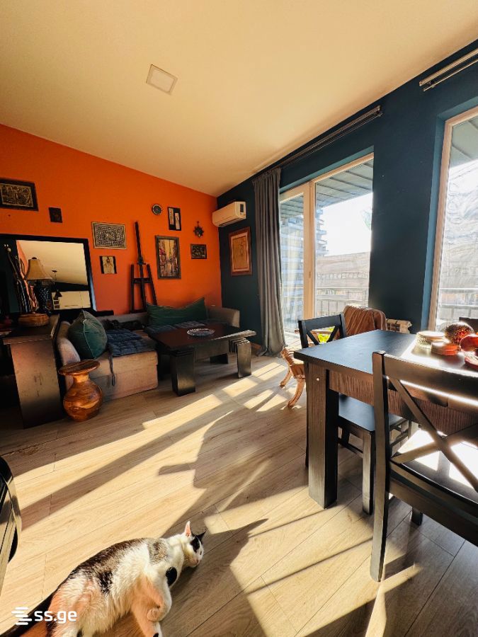 2 room Flat For Sale. Saburtalo - Aanzicht 2