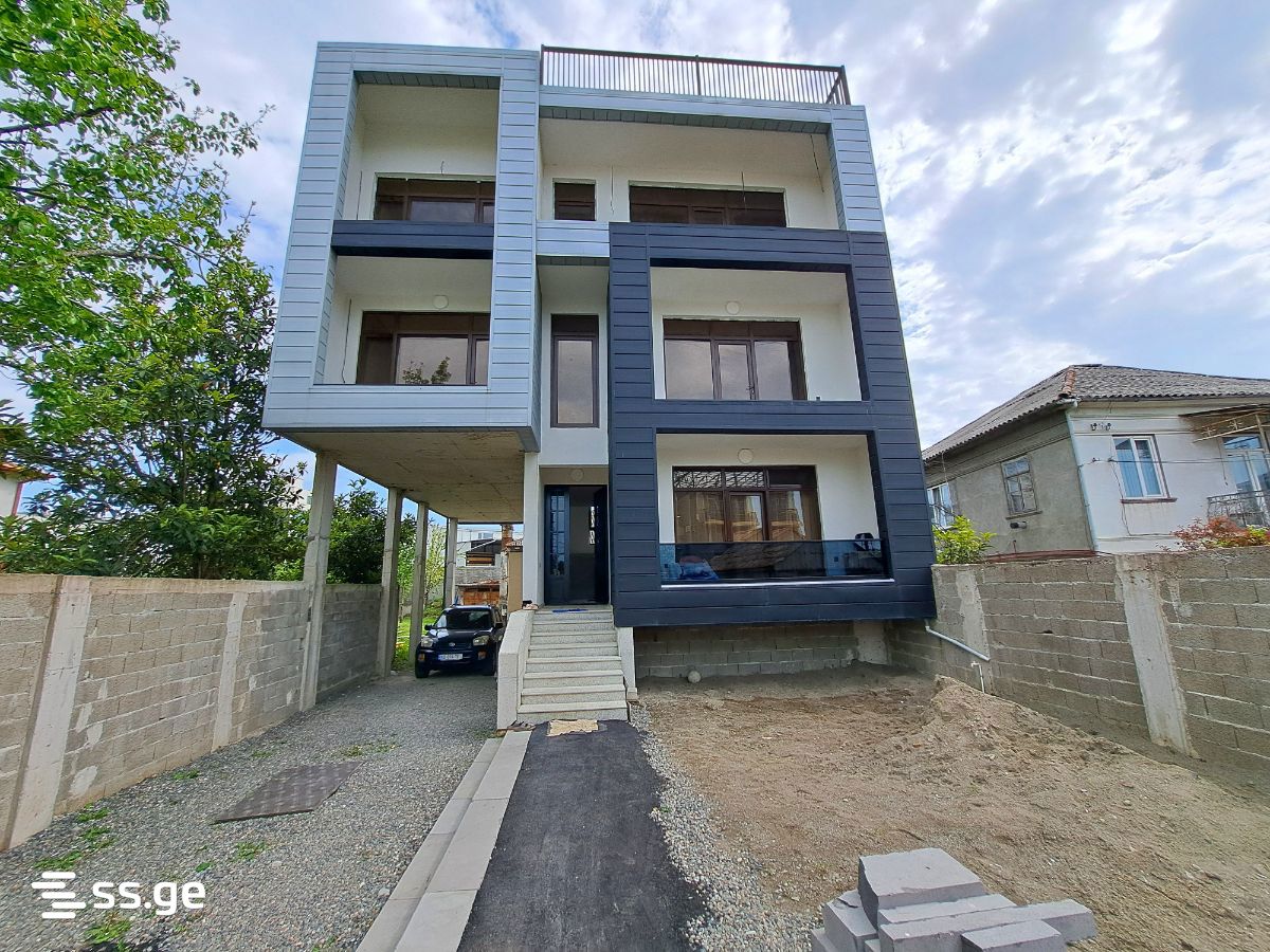 2 Room Private House For Rent. Batumi, 12 of 12