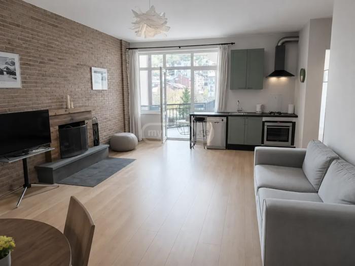 2 room Flat For Rent. Vake  - picture #1