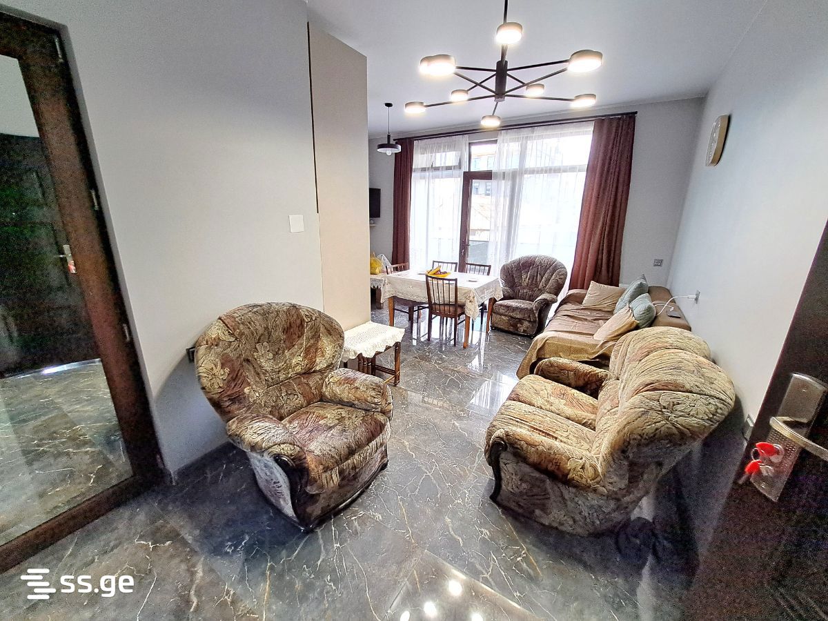 2 Room Private House For Rent. Batumi, 1 of 12