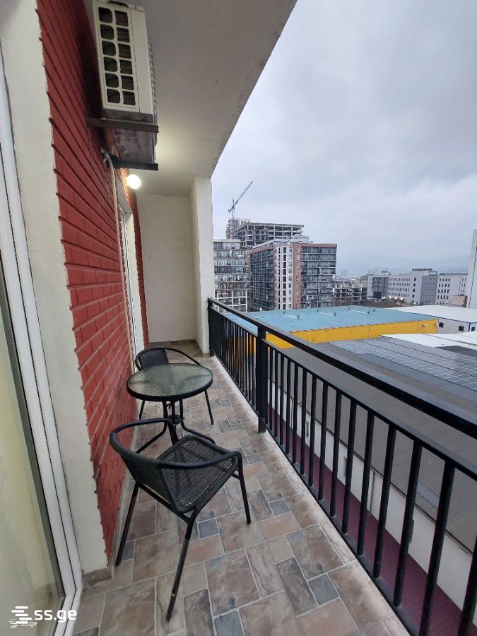 2 Room Flat Daily Rent. Didi Digomi view 5