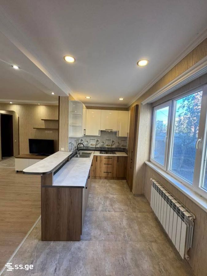 4 Room Flat For Sale view 1