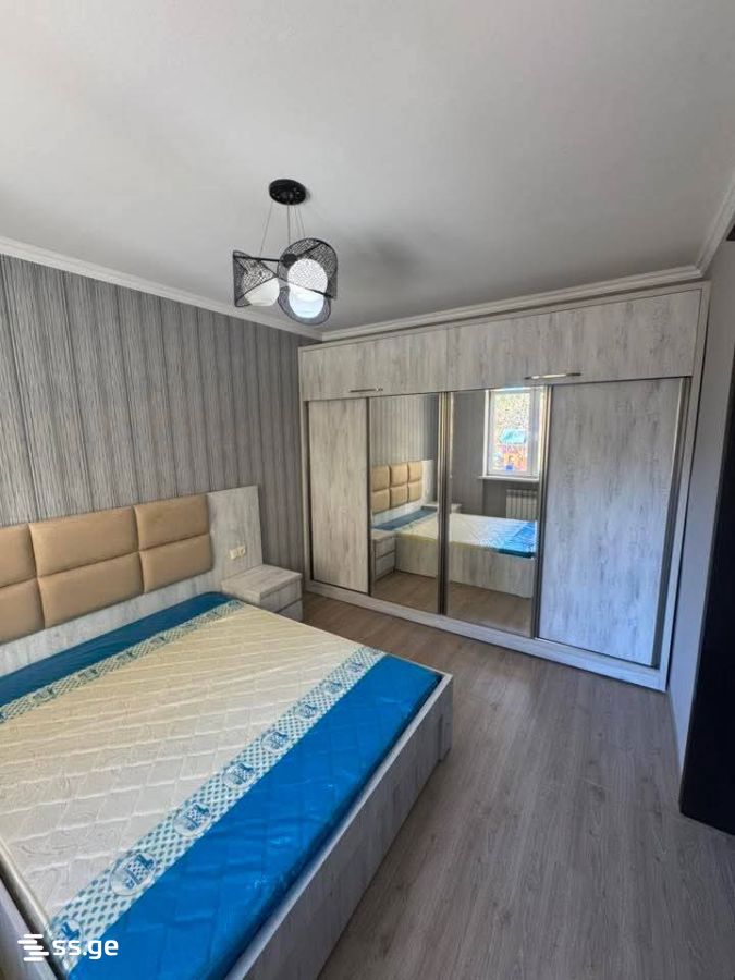 4 Room Flat For Sale view 2