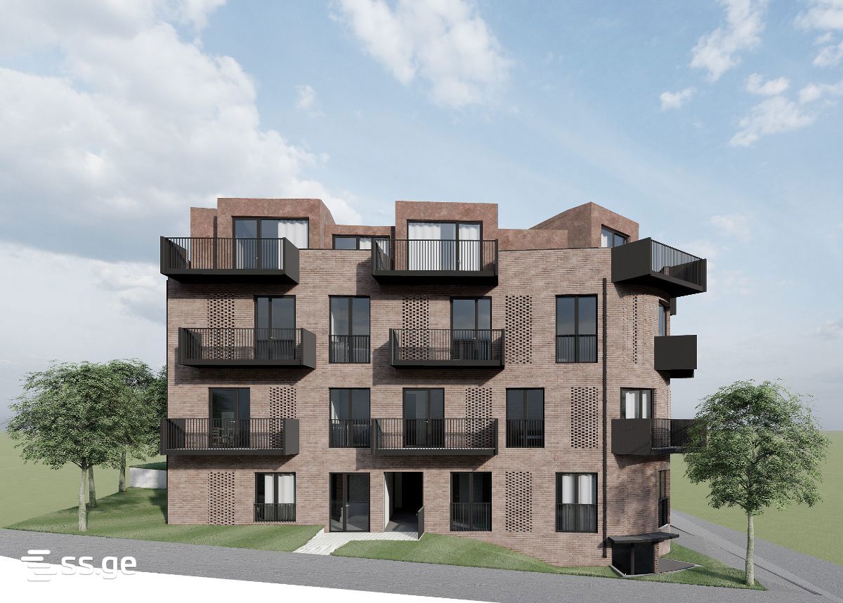 3 Room Flat For Sale, 2 of 4