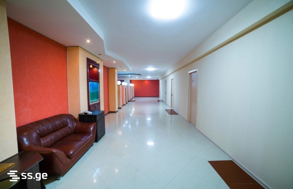 18 Room Hotel For Rent. Vake view 1
