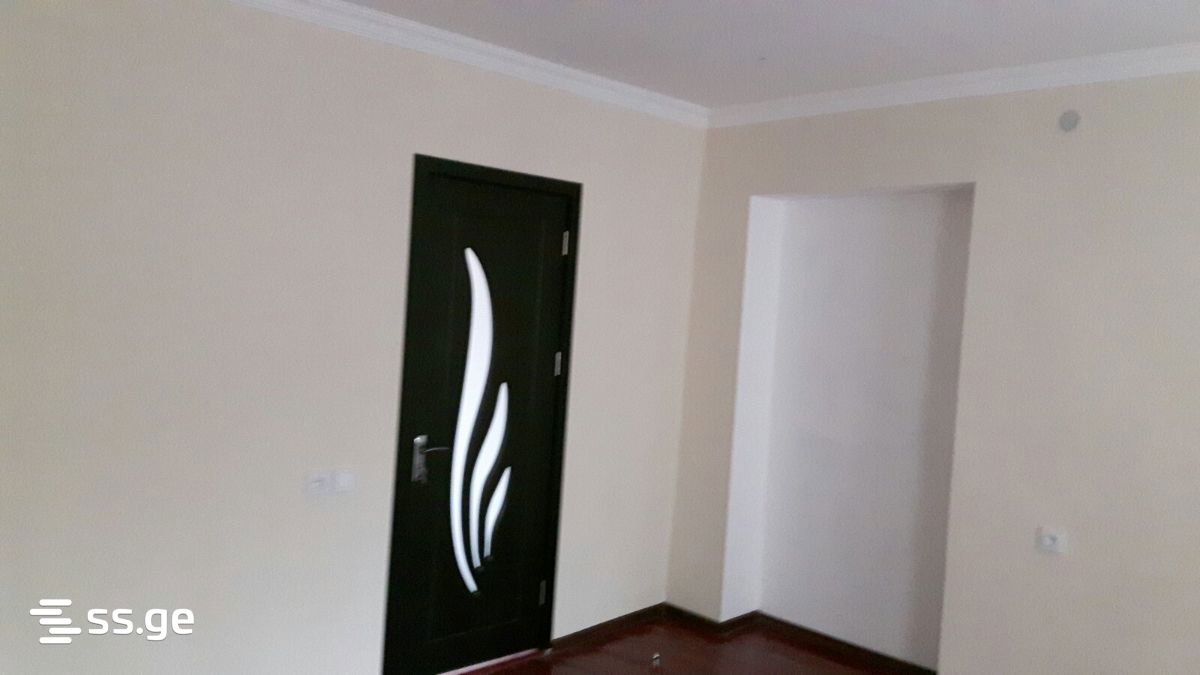 4 Room Private House For Sale view 7