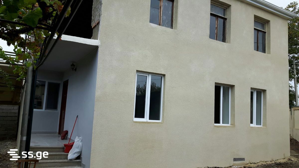 4 Room Private House For Sale view 6