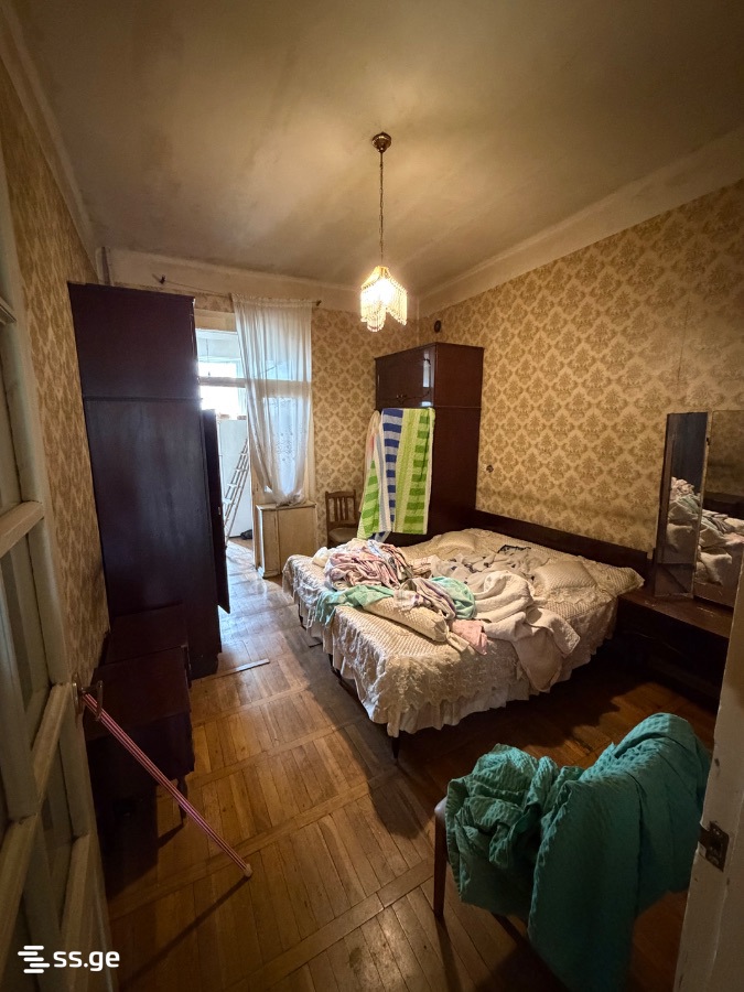 4 room Flat For Sale. Saburtalo - Aanzicht 3