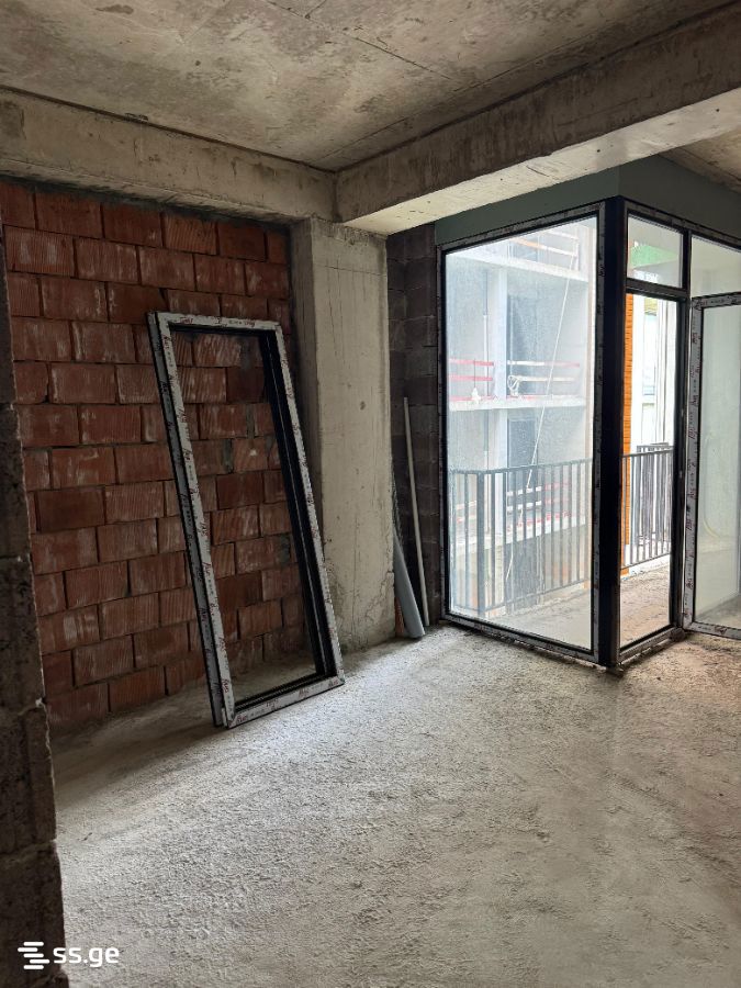 3 Room Flat For Sale, 3 of 4