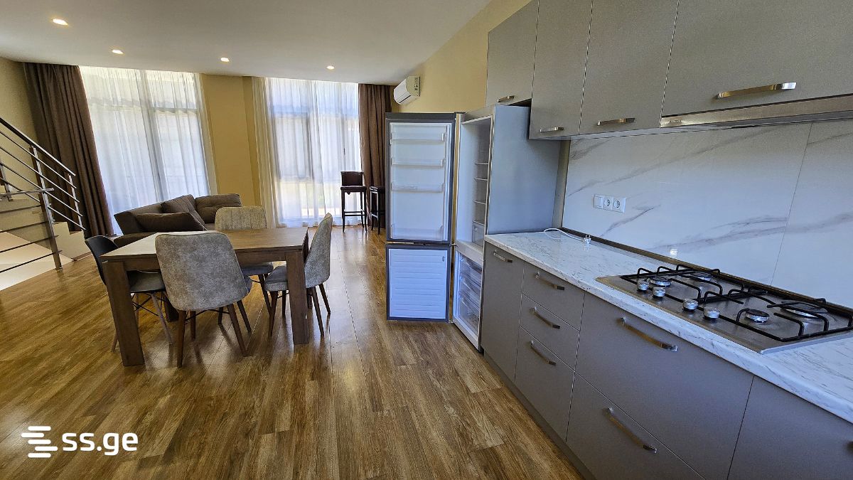 Продажа 4-комната Частный дом view 1