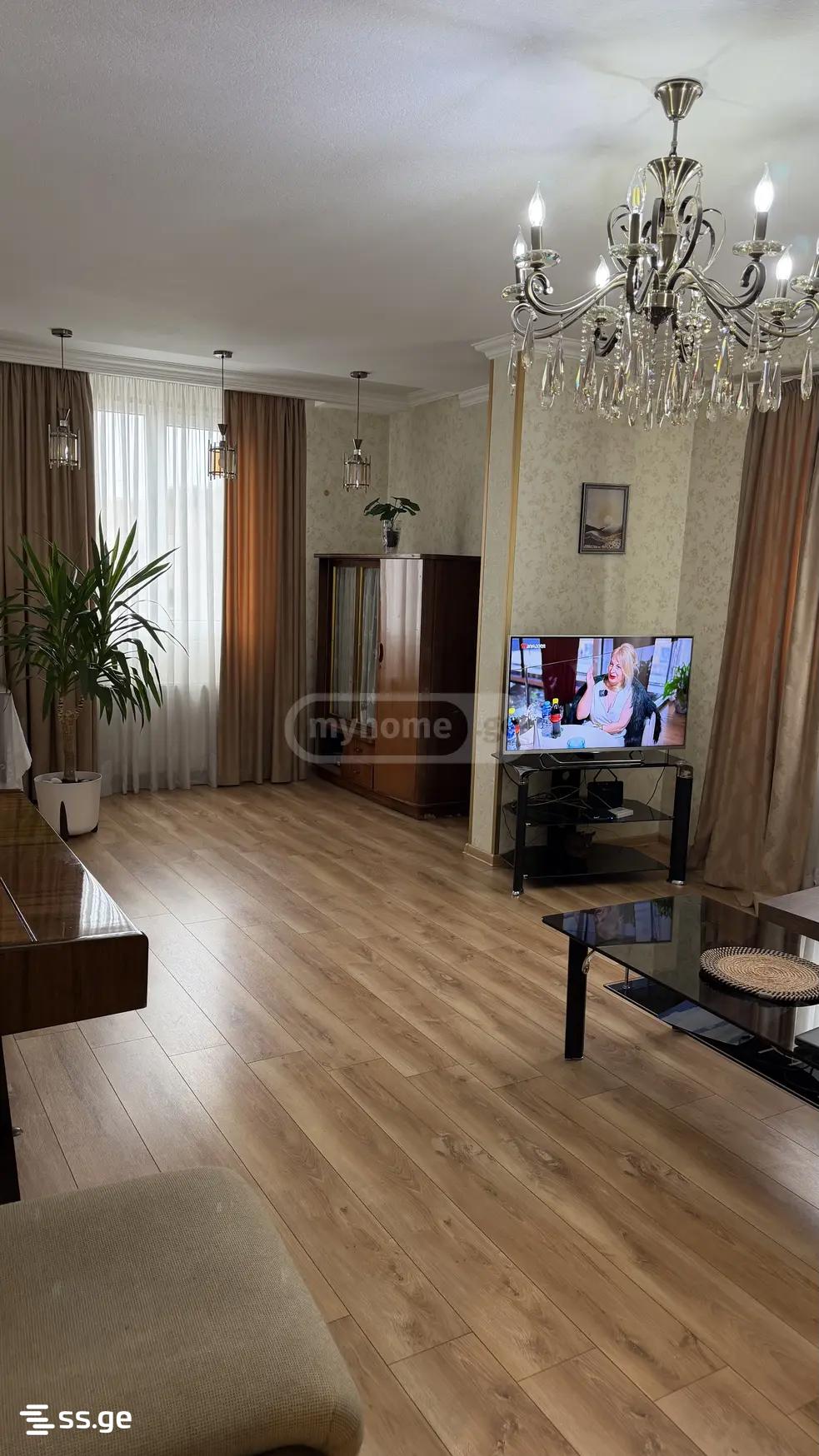 3 Room Flat For Sale, 3 of 4