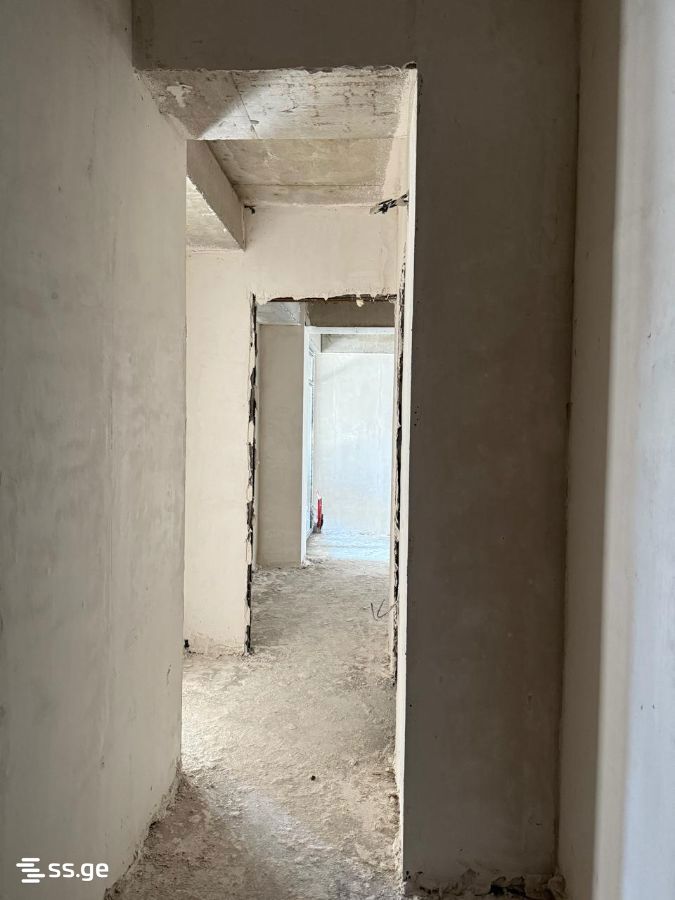 3 Room Flat For Sale view 6