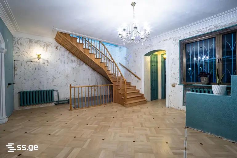 9 Room Private House For Sale, 3 of 4