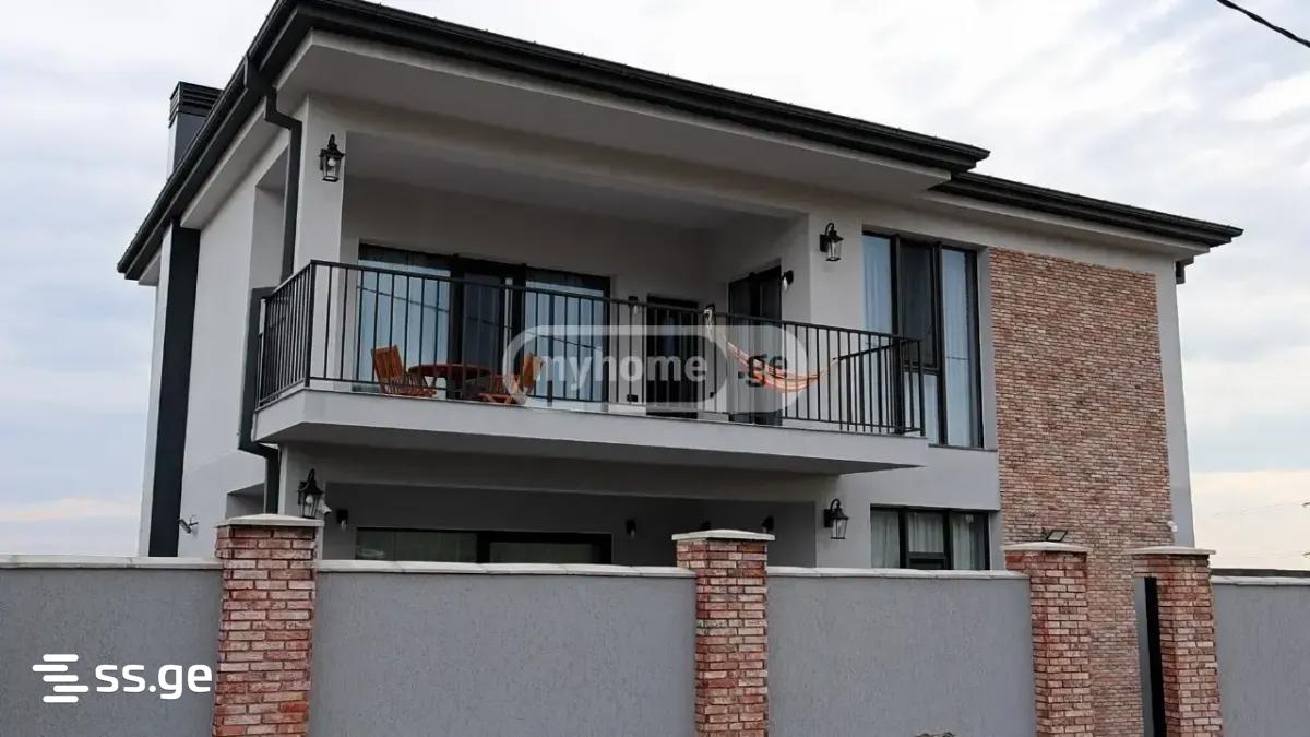 7 Room Private House For Rent. Tabakhmela view 1
