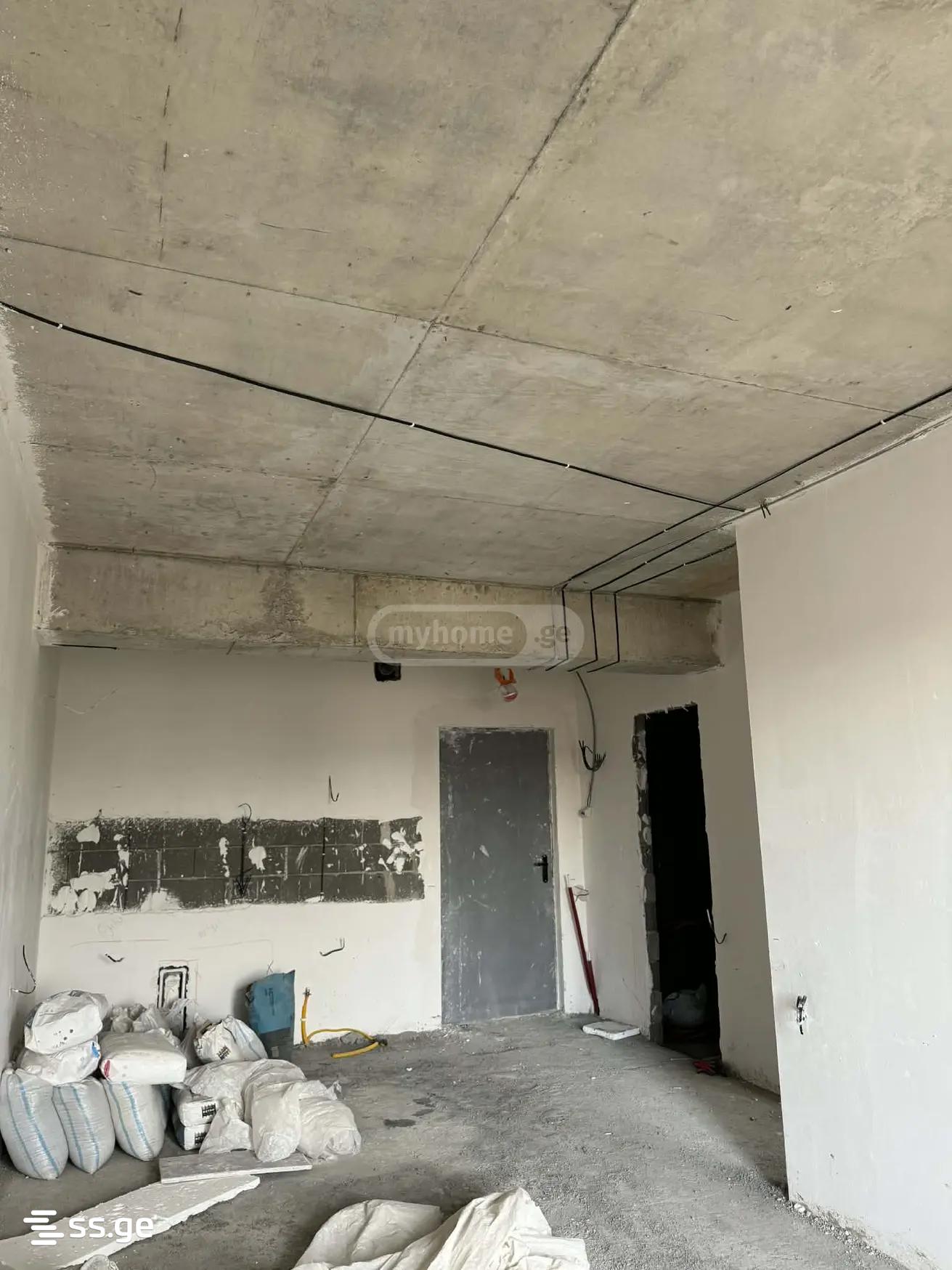 2 Room Flat For Sale, 2 of 4