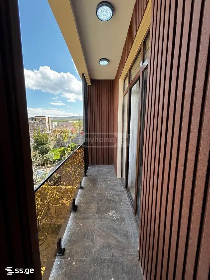 5 Room Private House For Sale view 6