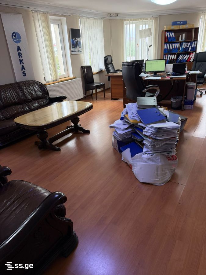 Office For Rent. Poti view 5