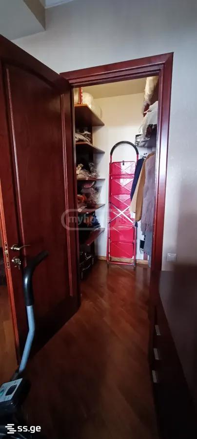 4 room Flat For Sale. Vera – pohled 4