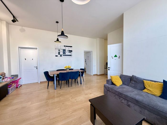 https://static.ss.ge/20260514/8_2e379335-1e4f-4cea-934d-bb8276e4741f_Thumb.jpg