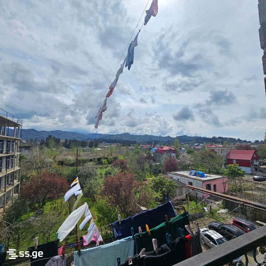 3 Room Flat For Sale view 1
