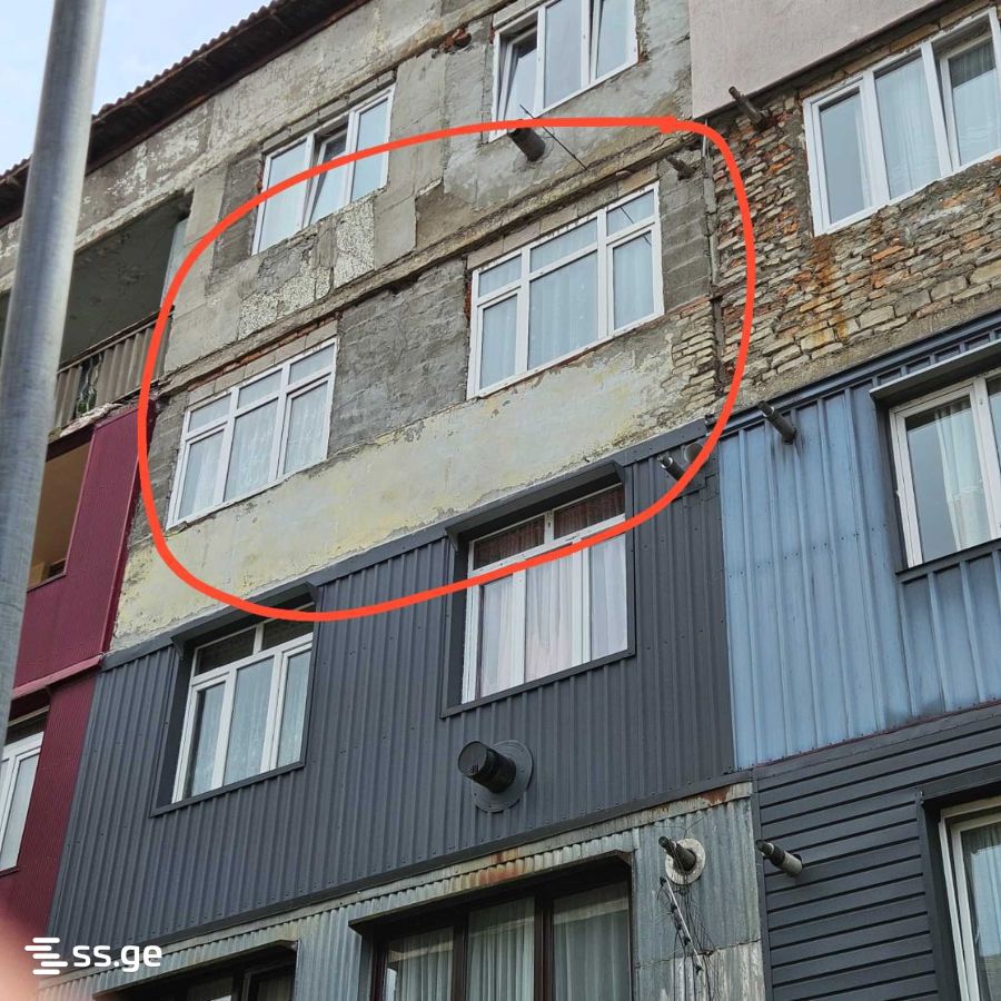 3 Room Flat For Sale view 2