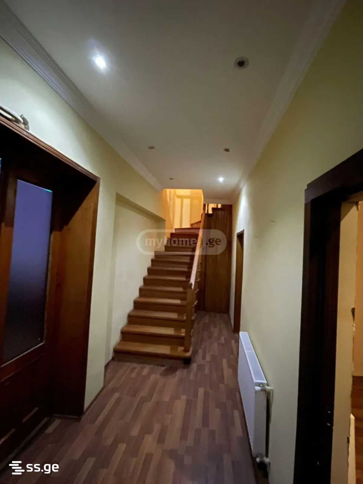 7 Room Private House For Rent. Svanetis Ubani, 1 of 12