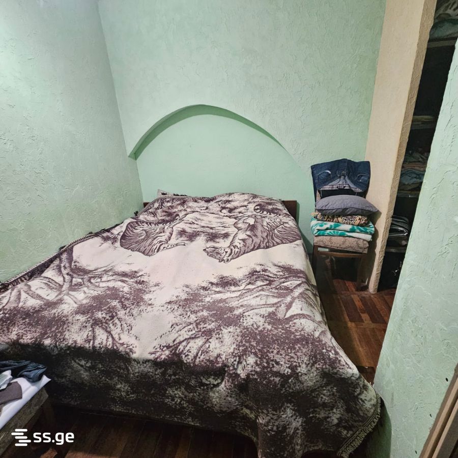 3 Room Flat For Sale view 4