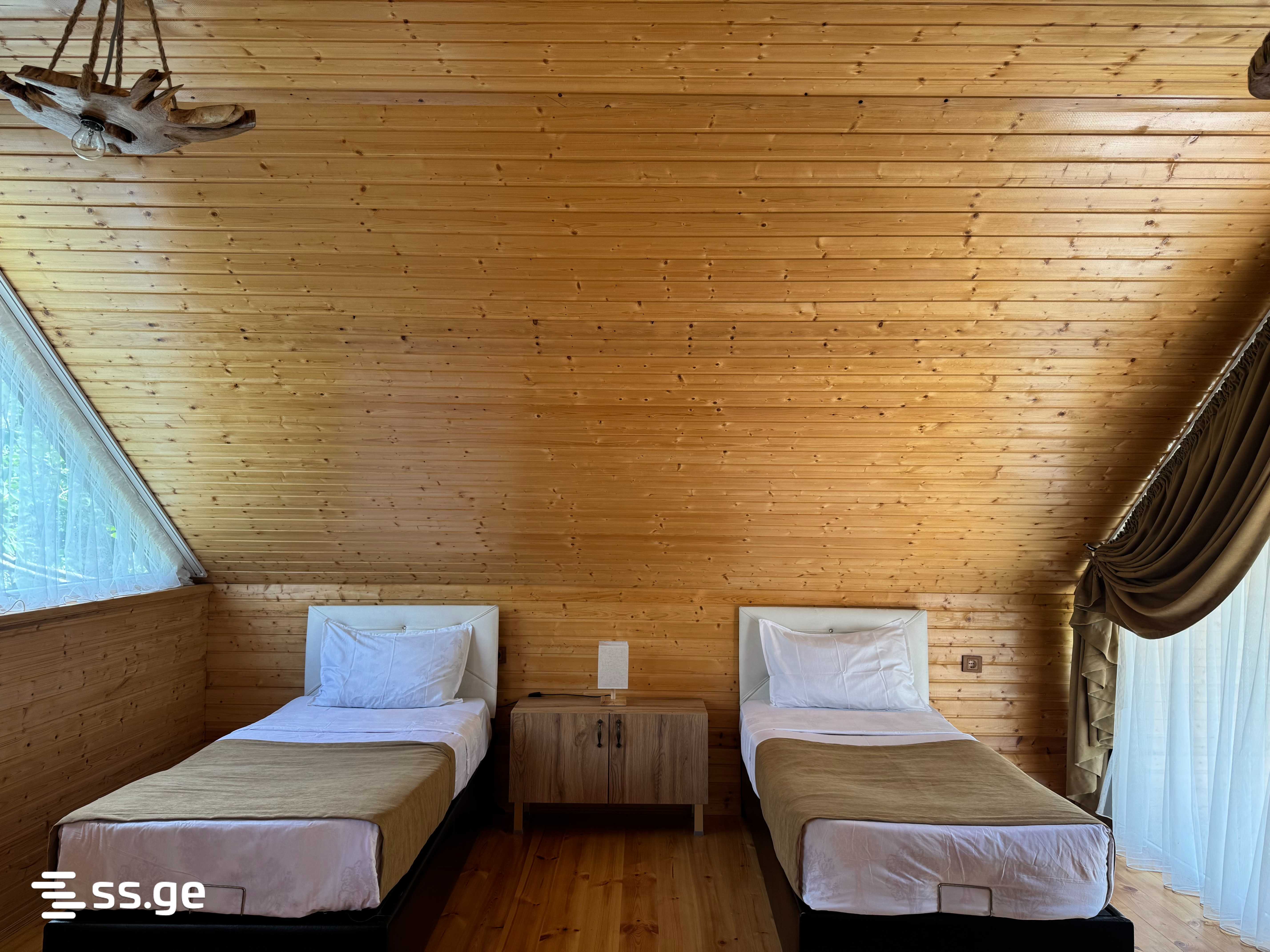 2 Room Summer Cottage Daily Rent. Batumi view 4