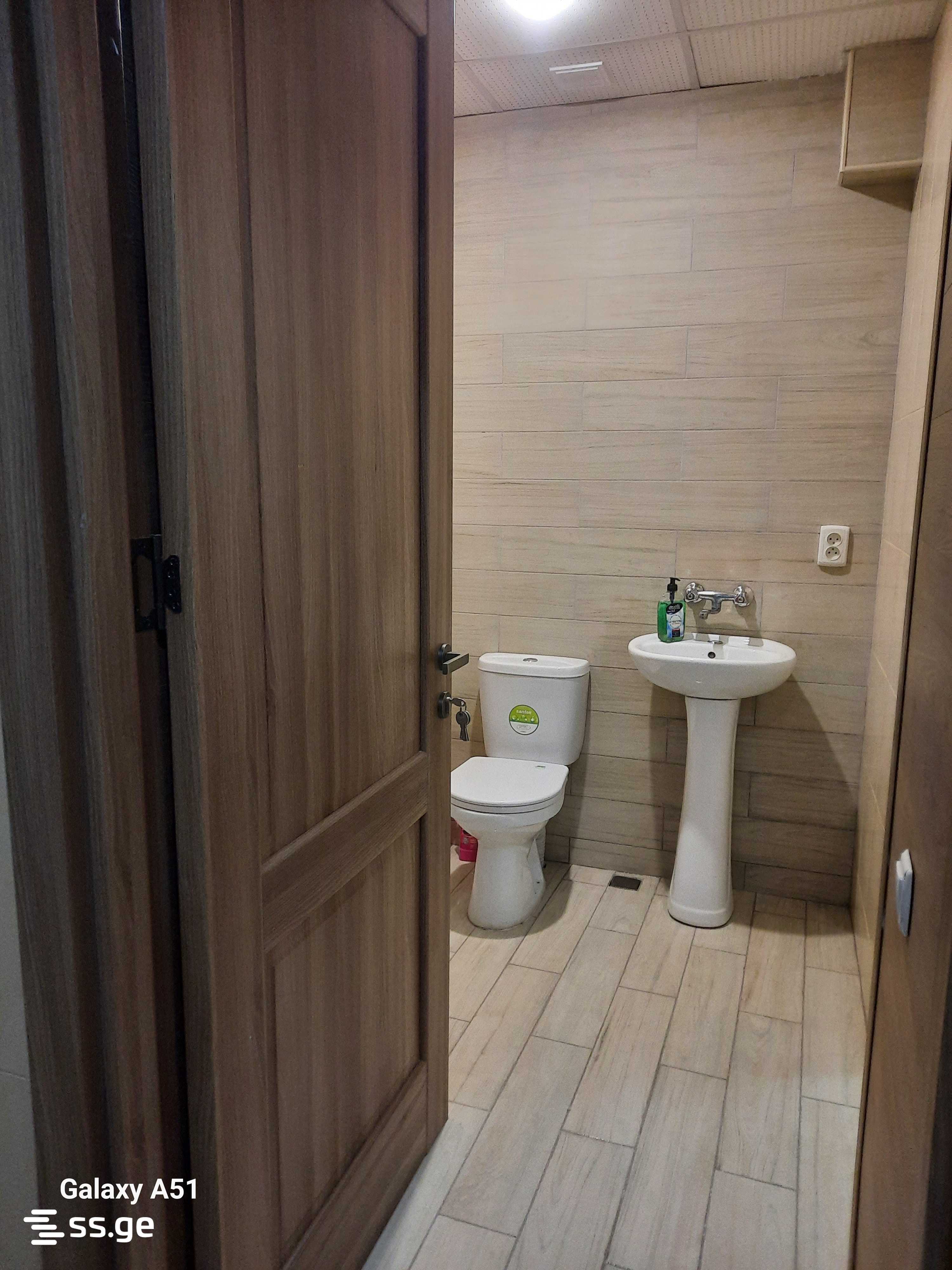 Commercial Space For Rent. Chugureti view 7