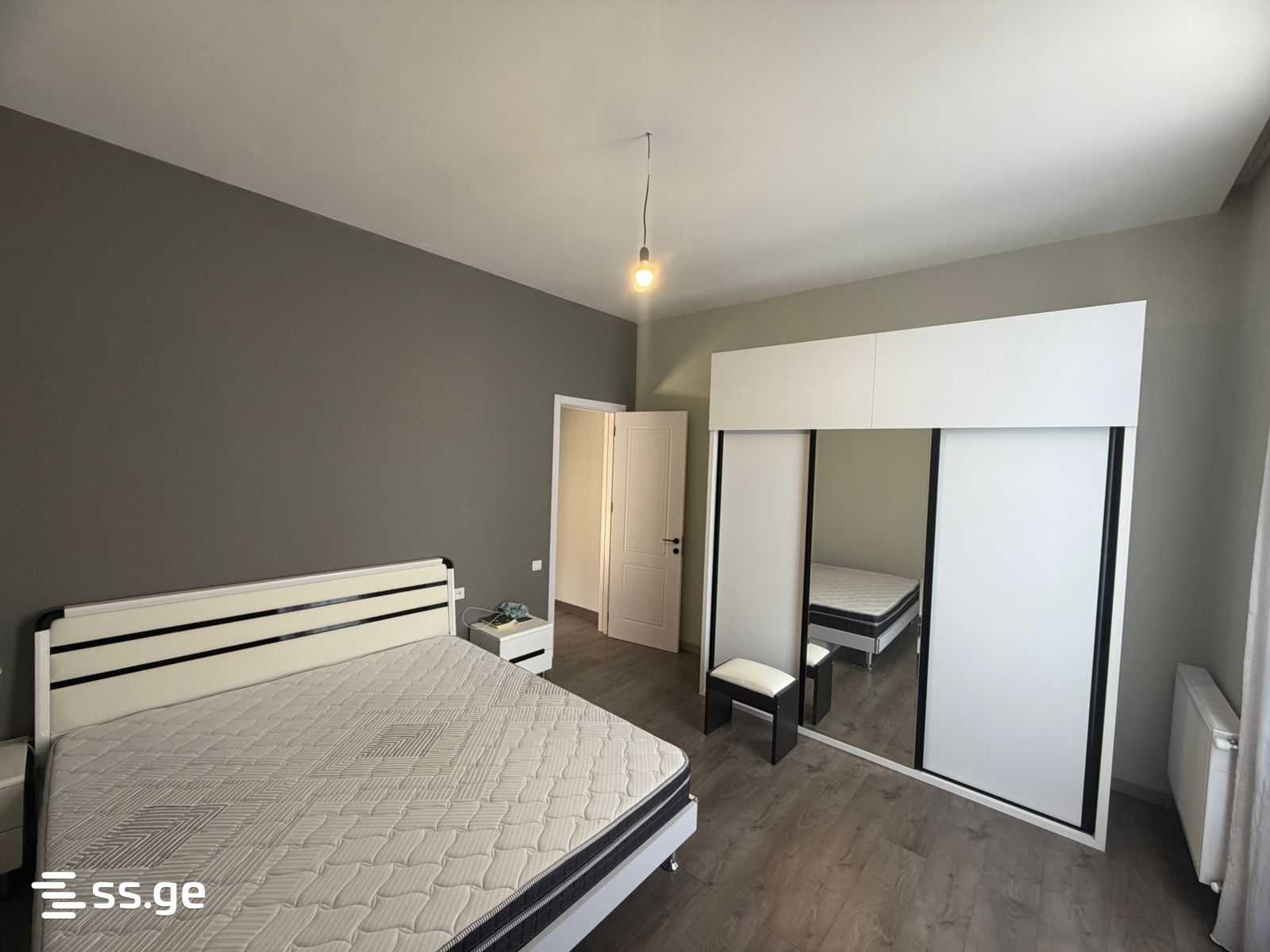4 Room Private House For Sale view 6