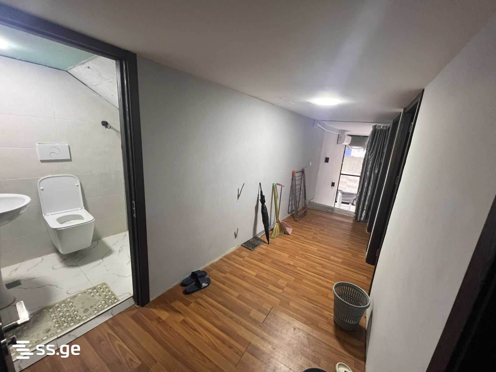 Commercial Space For Rent. Batumi, 2 of 11