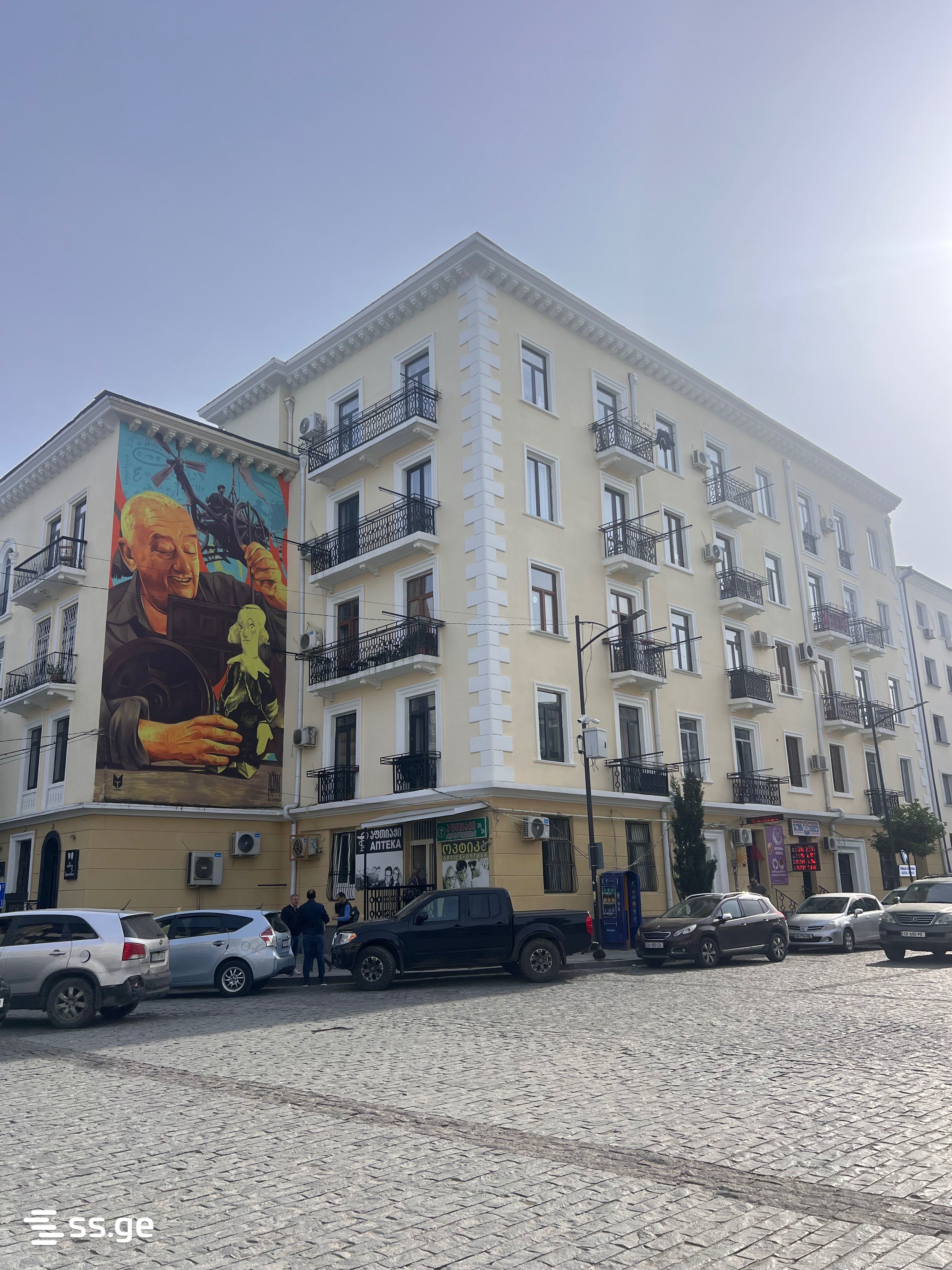 3 Room Flat Daily Rent. Kutaisi view 10