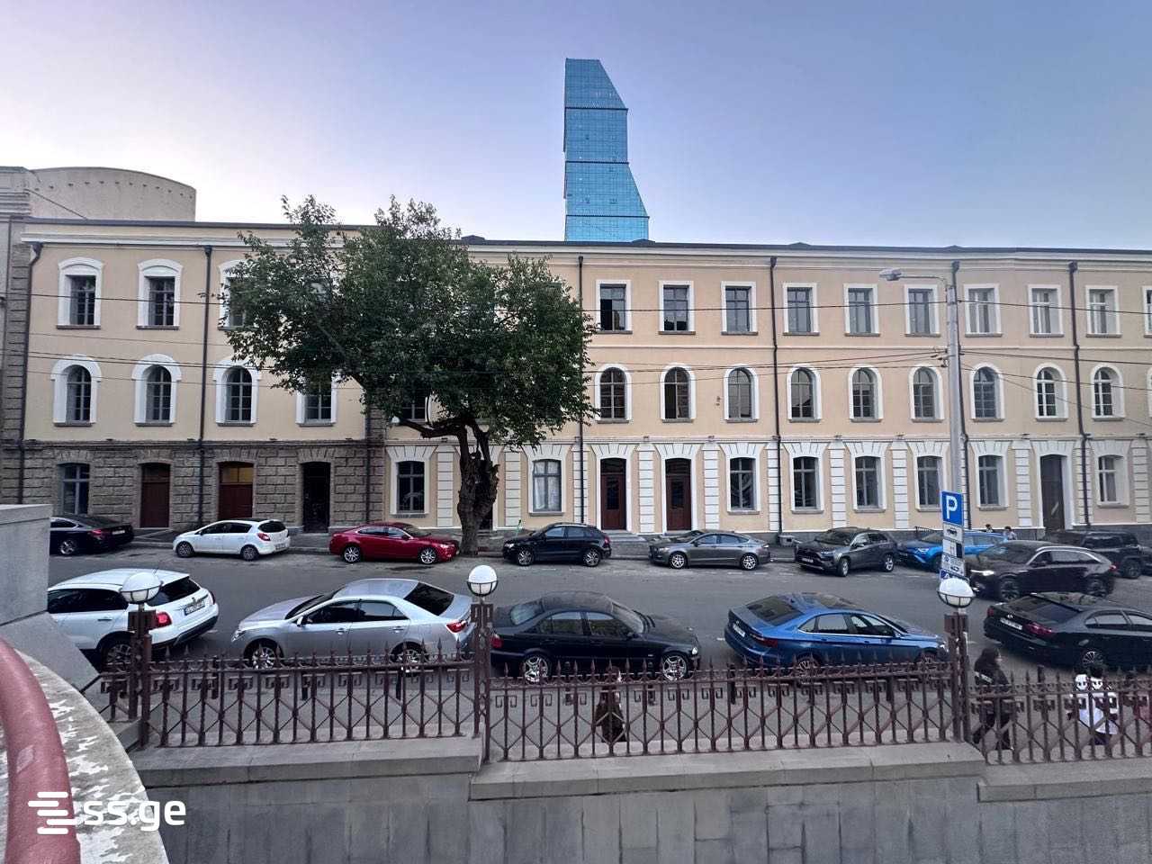 Commercial Space For Sale. Mtatsminda, 2 of 3