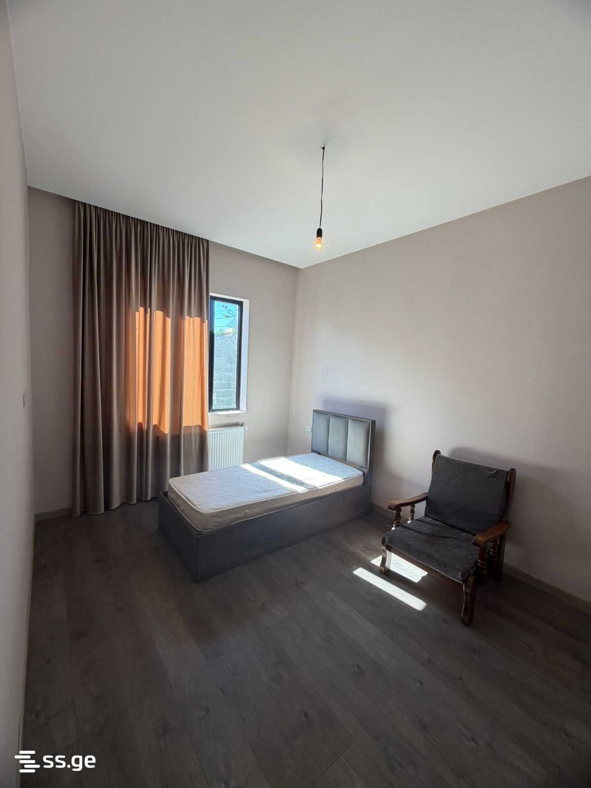 4 Room Private House For Sale view 7
