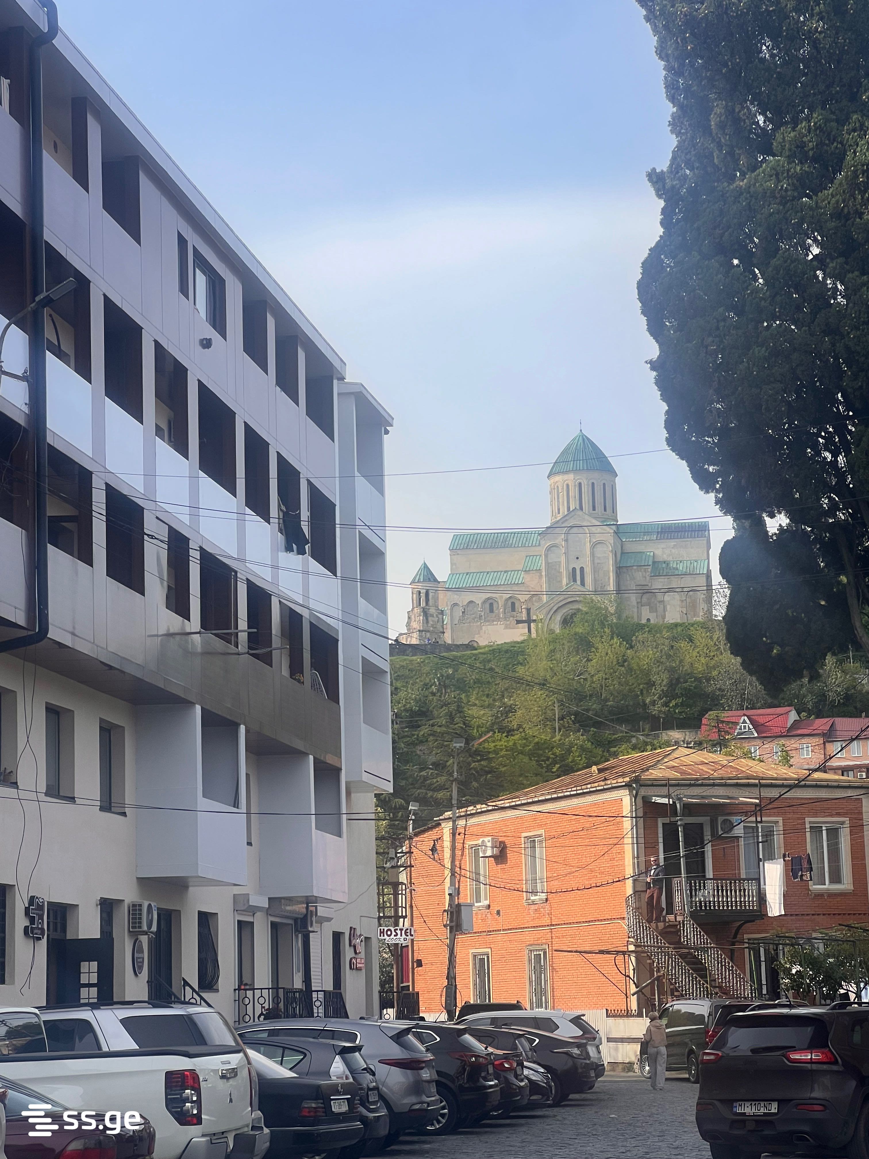 3 Room Flat Daily Rent. Kutaisi view 2