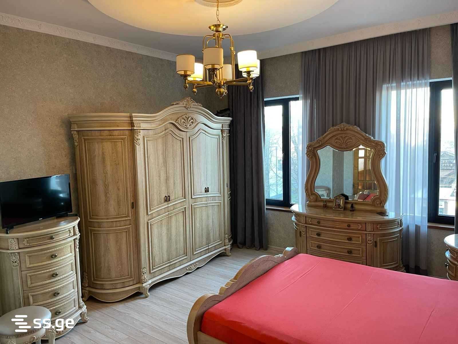 4 Room Flat For Rent. Poti view 5