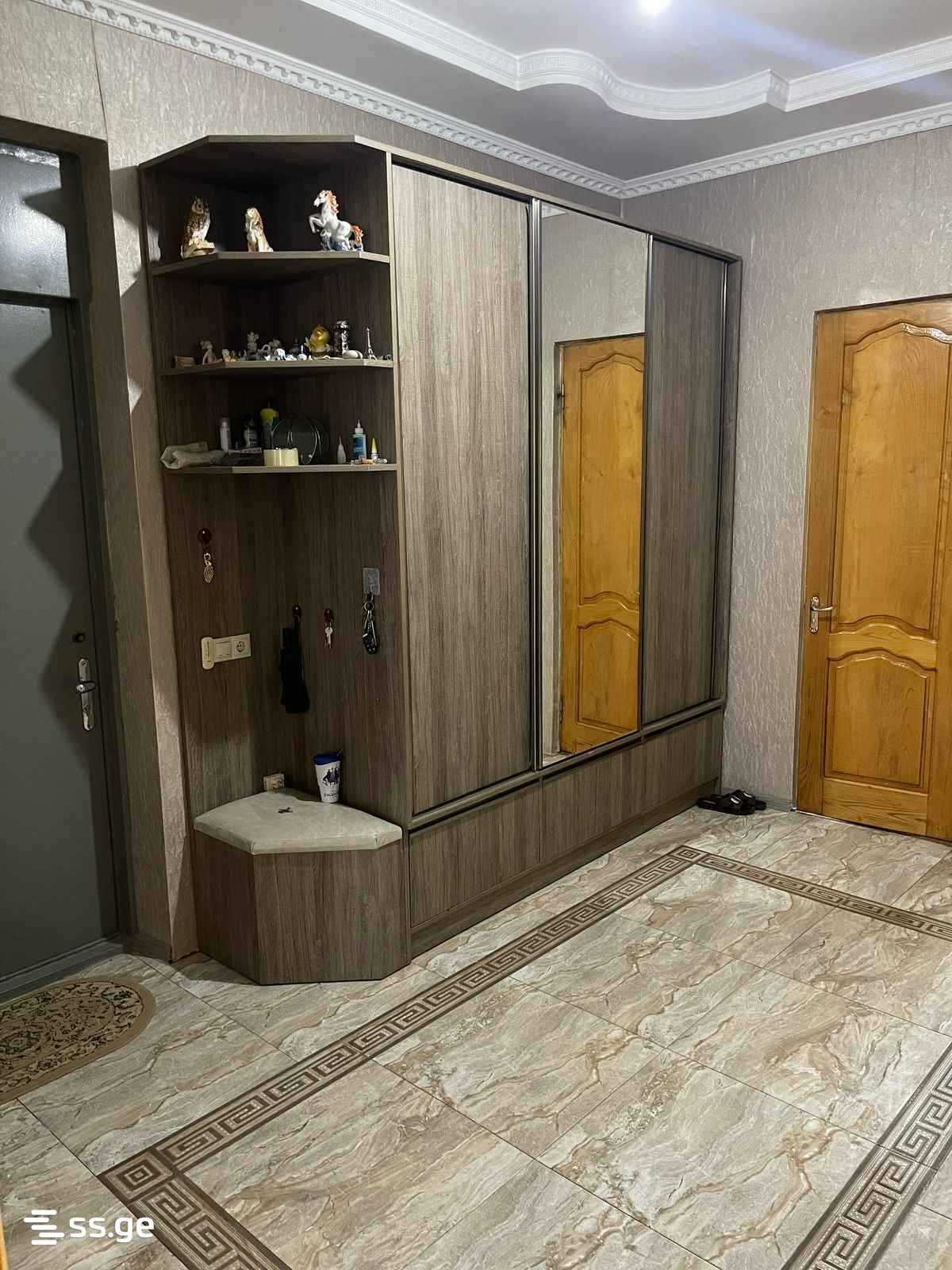 4 Room Flat For Rent. Poti view 11