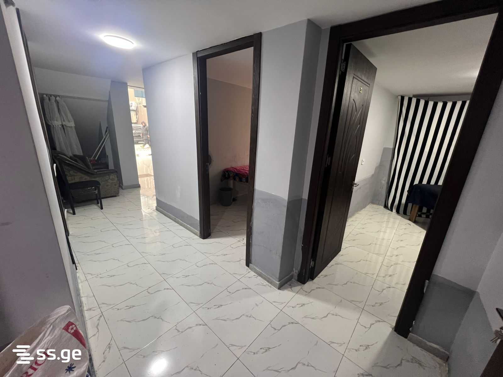 Commercial Space For Rent. Batumi, 8 of 11