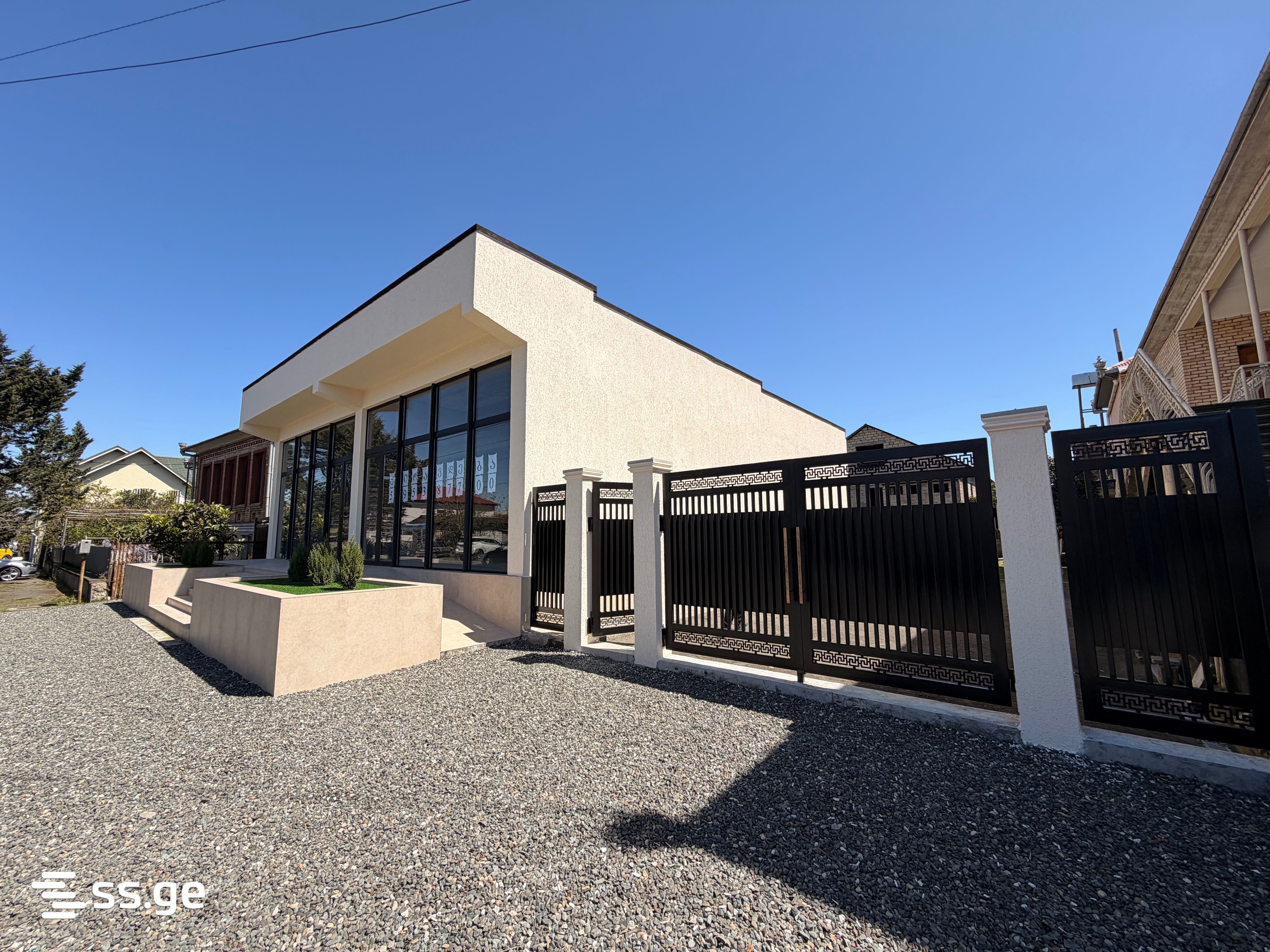 Commercial Space For Rent. Poti view 5