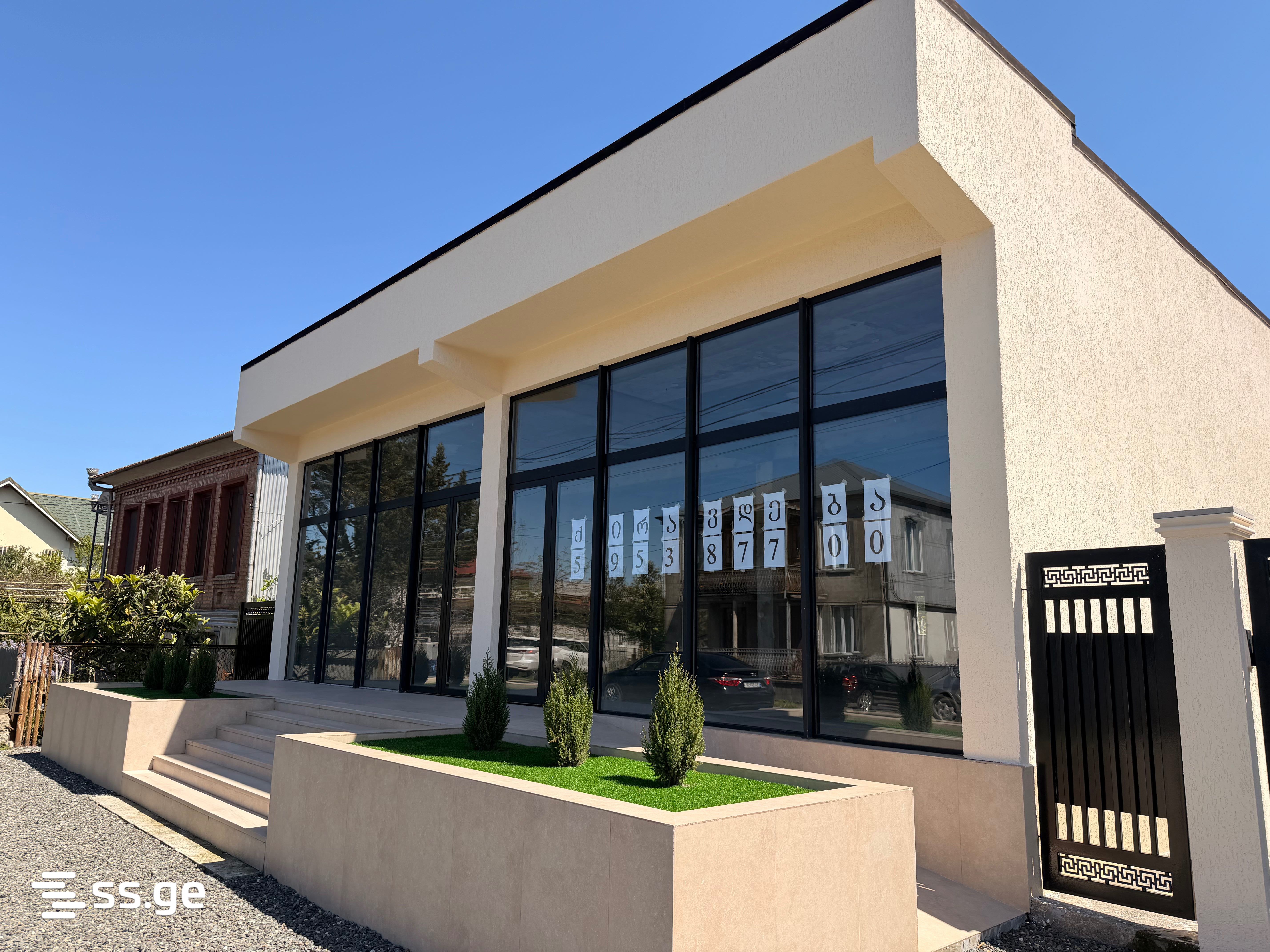 Commercial Space For Rent. Poti view 1