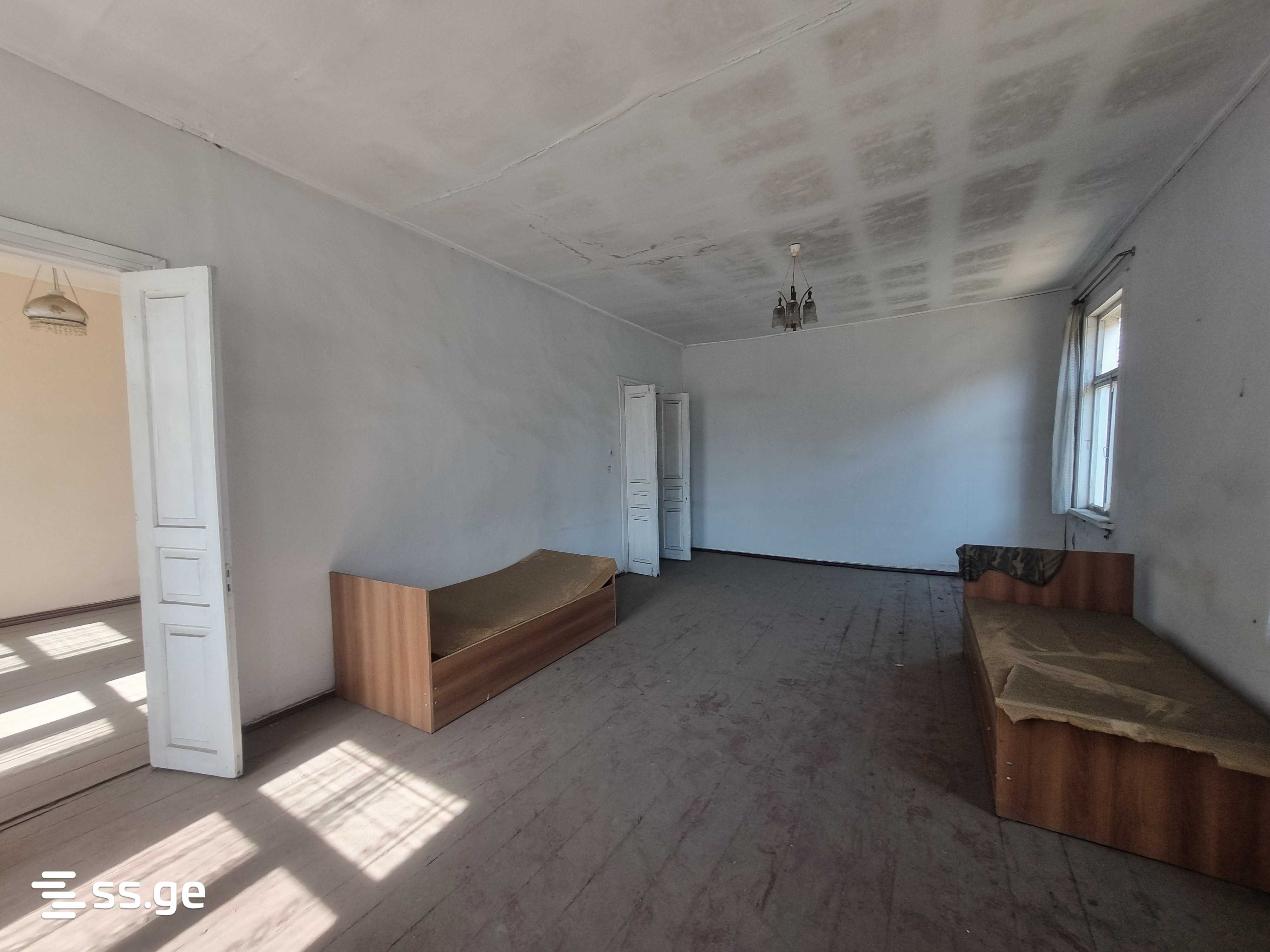 5 Room Private House For Sale view 7