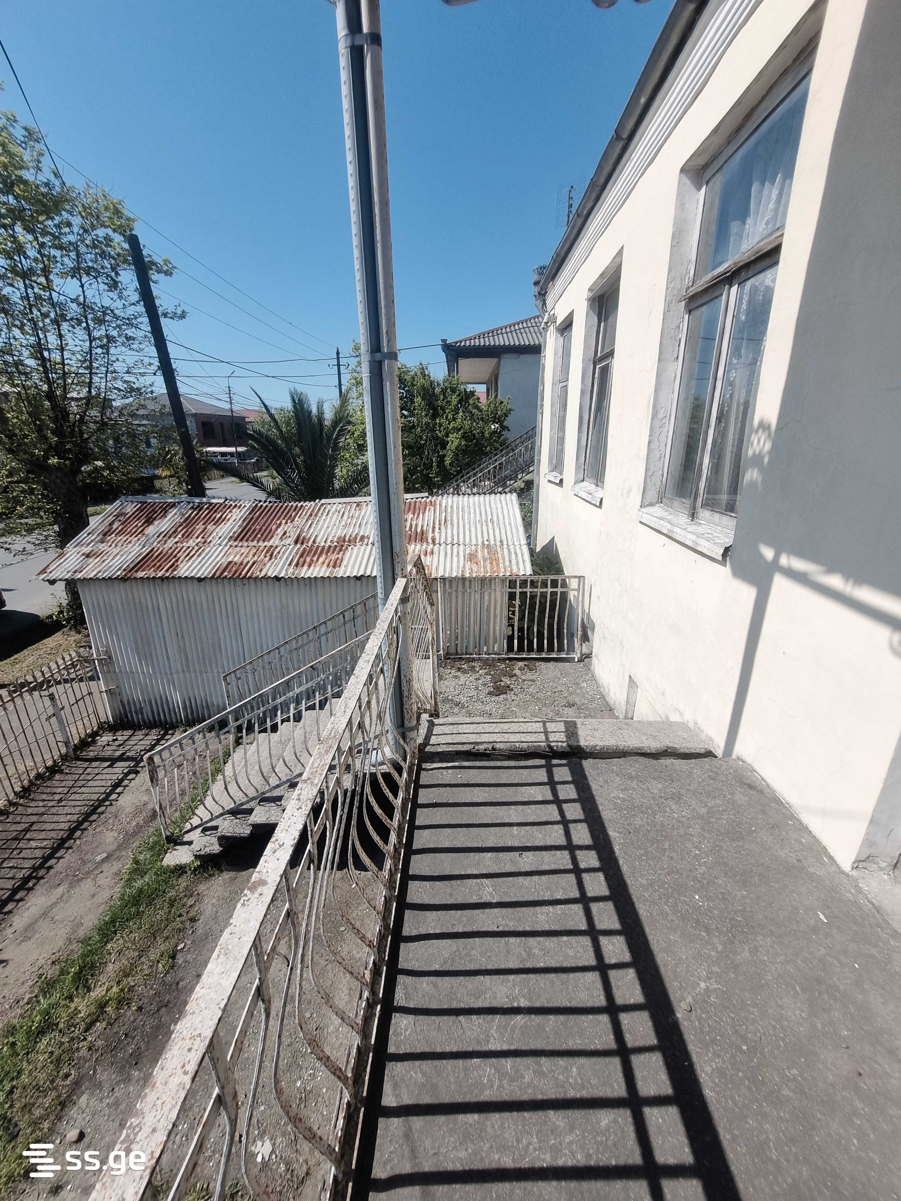 5 Room Private House For Sale view 6