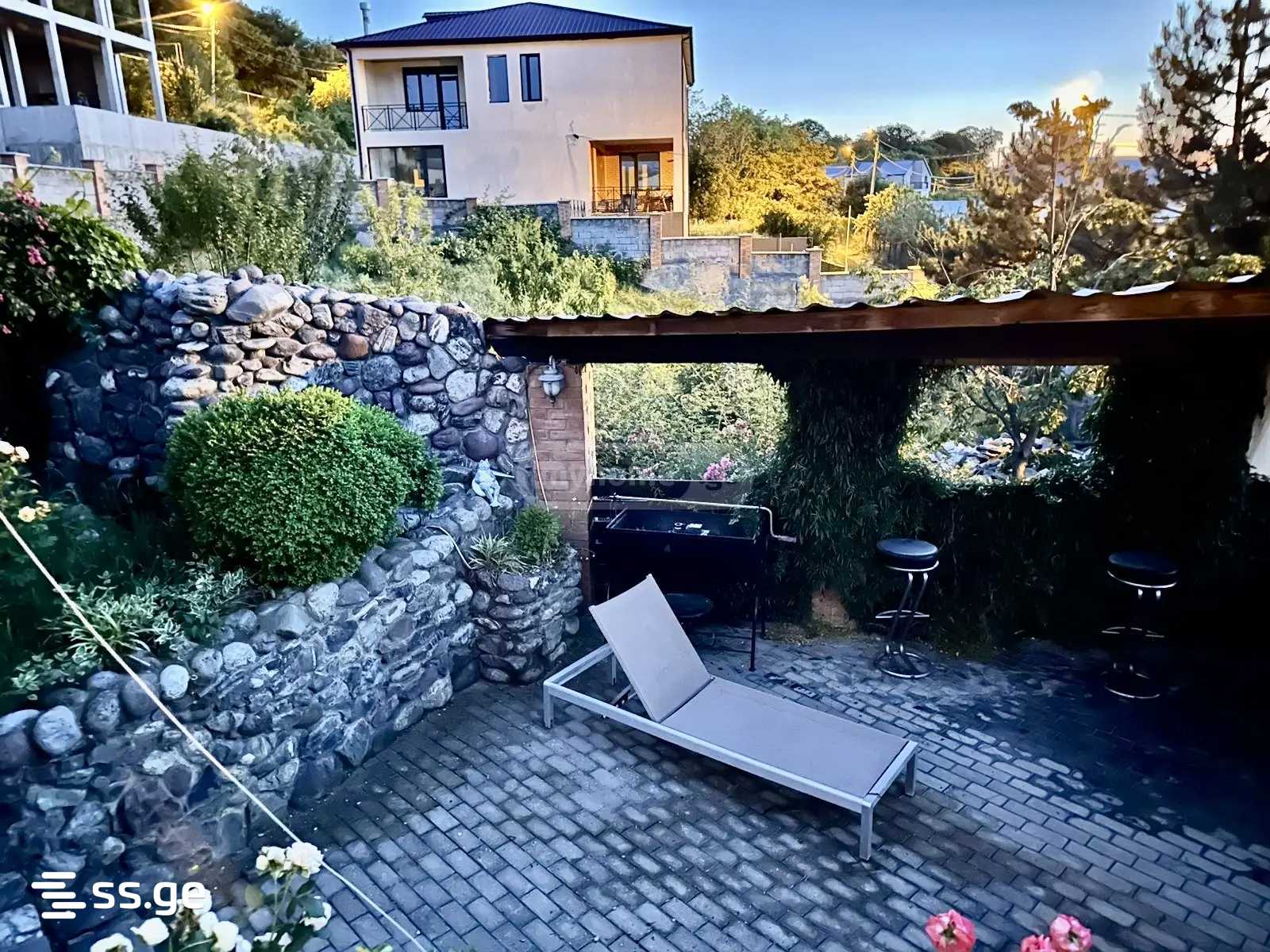 6 Room Summer Cottage For Rent. Betania view 11