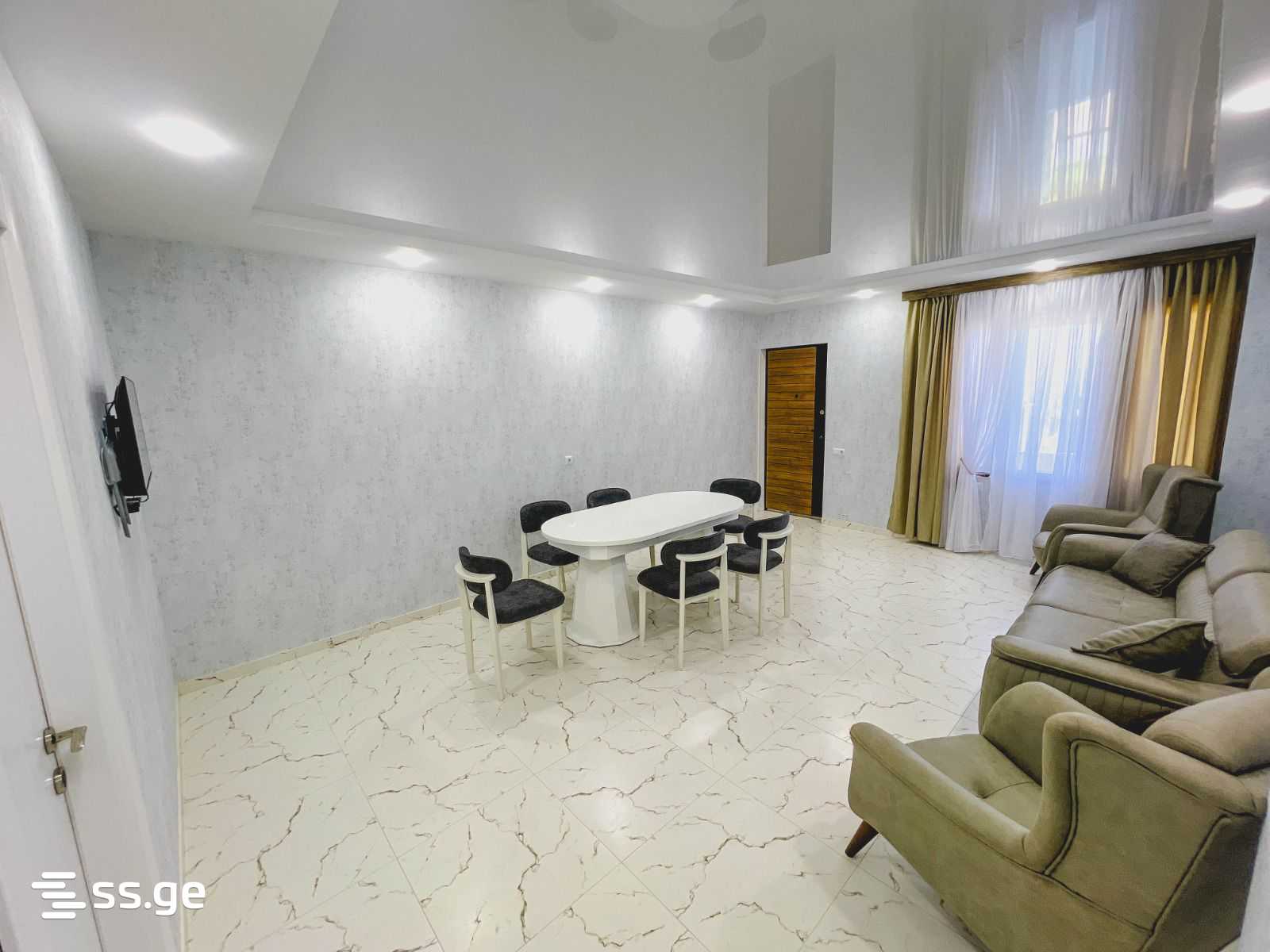 10 Room Private House Daily Rent. Tsikhisdziri view 3