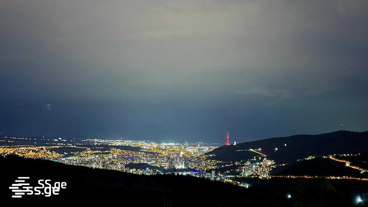 იყიდება 6-ოთახი კერძო სახლი view 4