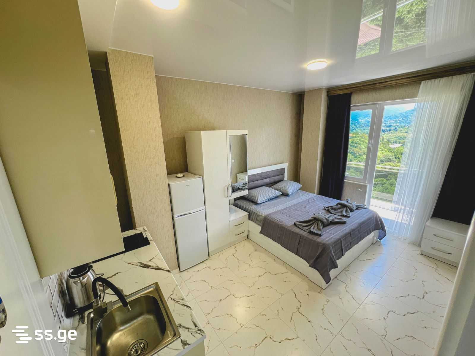 10 Room Private House Daily Rent. Tsikhisdziri view 4
