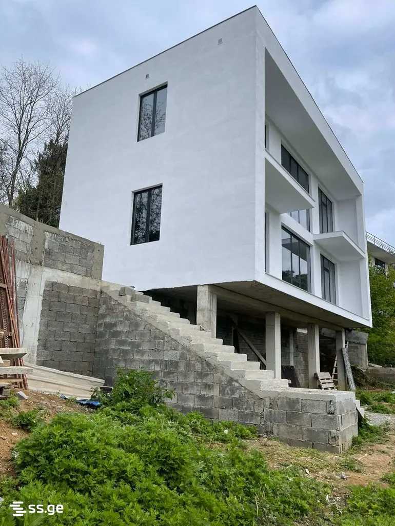 4 Room Private House For Sale view 9