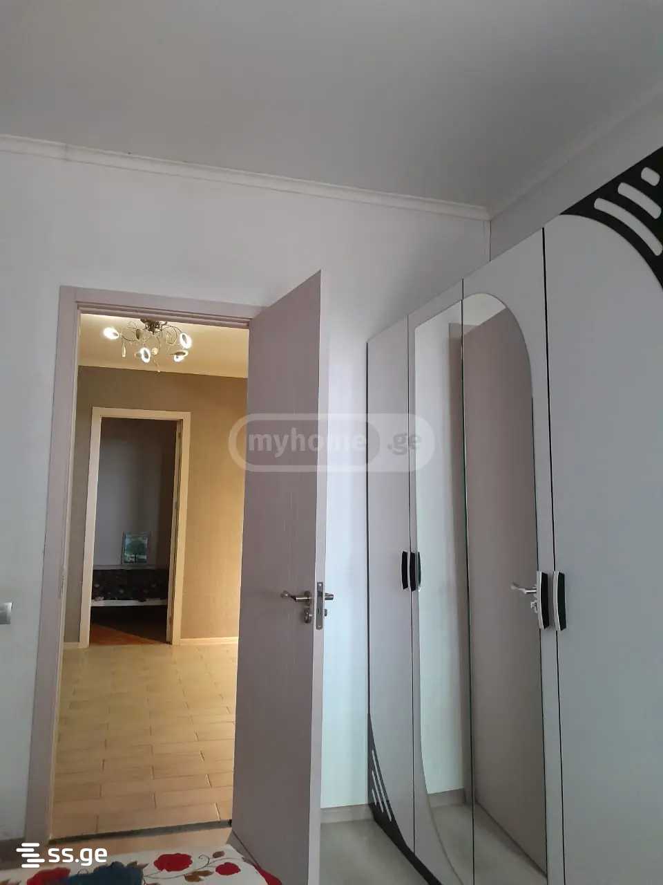 6 Room Private House For Rent. Didube view 3