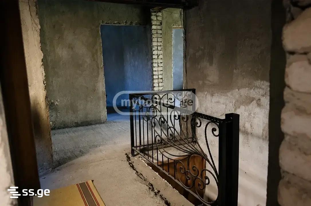 6 Room Private House For Sale view 7