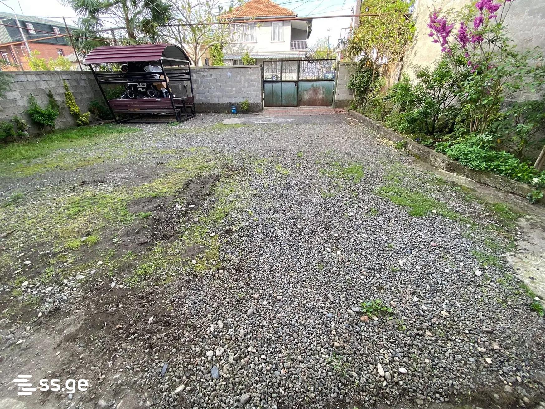 7 Room Private House For Sale view 6